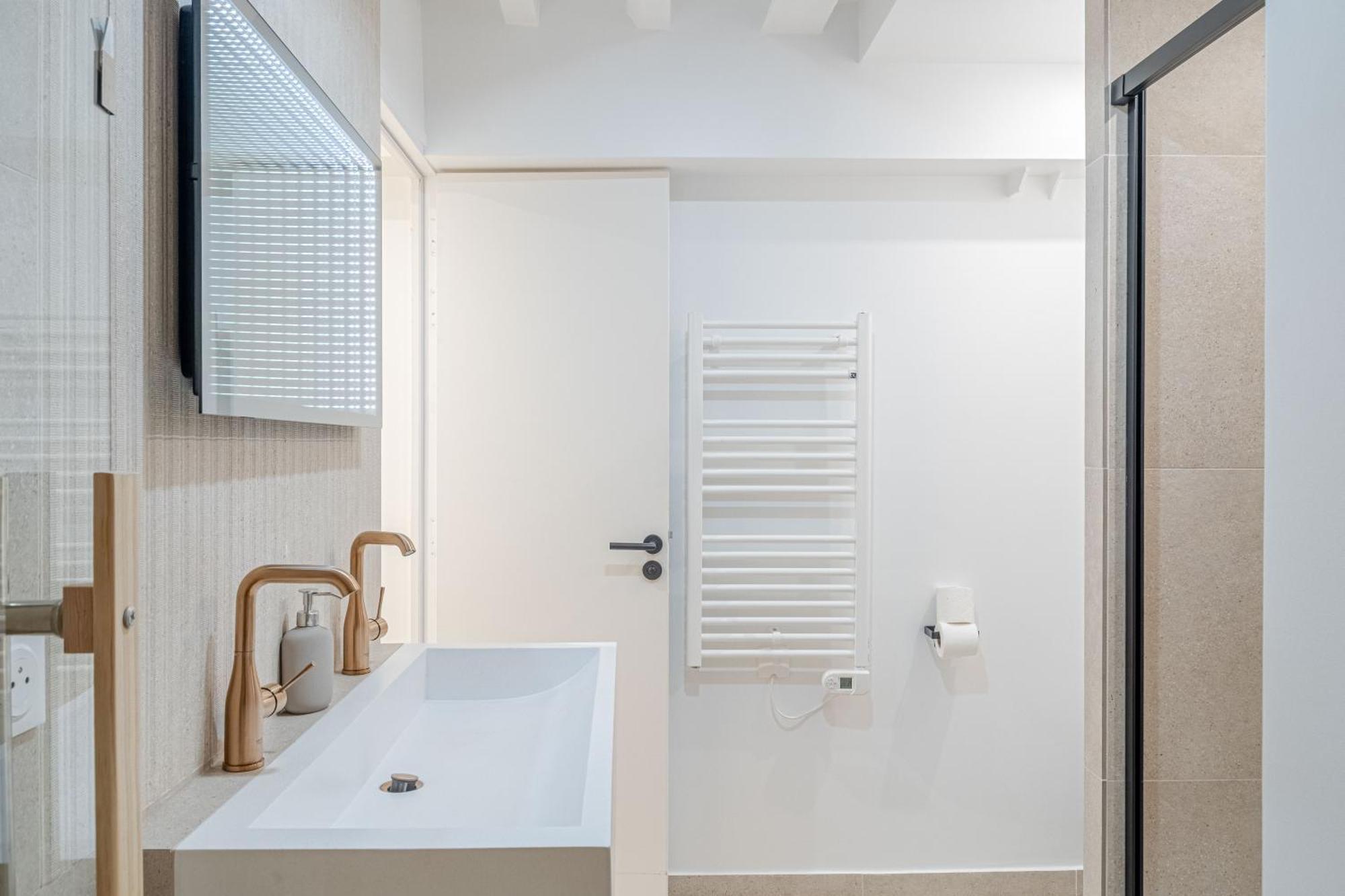 Lavie Maison A C & Sauna Paris Exteriör bild